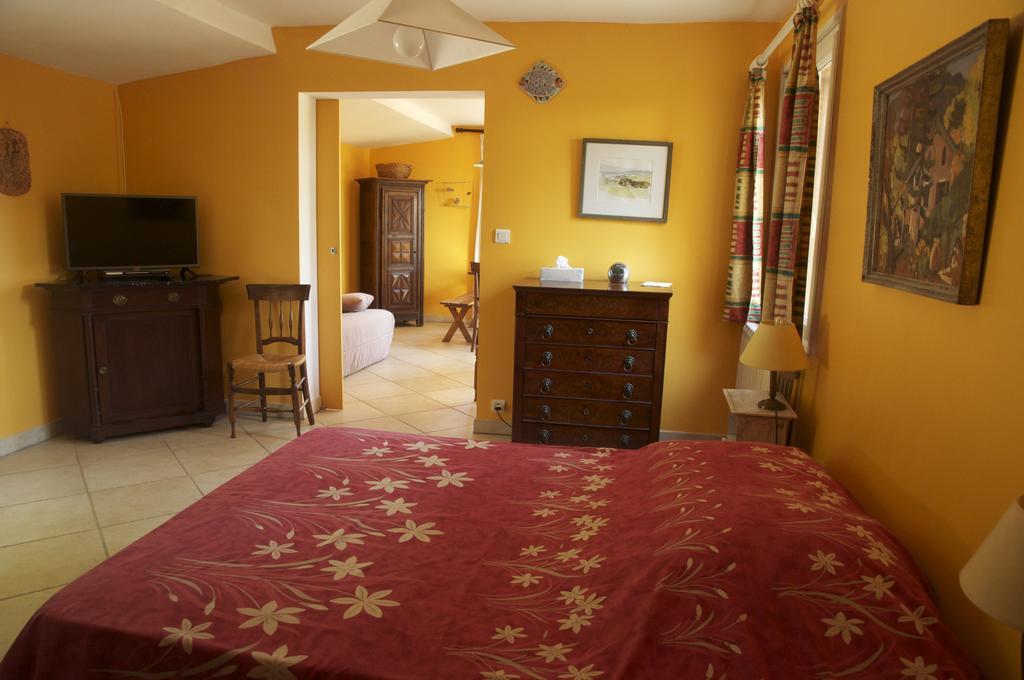 Gîte de Bacalan Mormoiron Extérieur photo